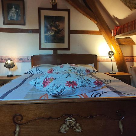 La Taniere Des Tanneries Bed & Breakfast Tonnerre Exterior photo