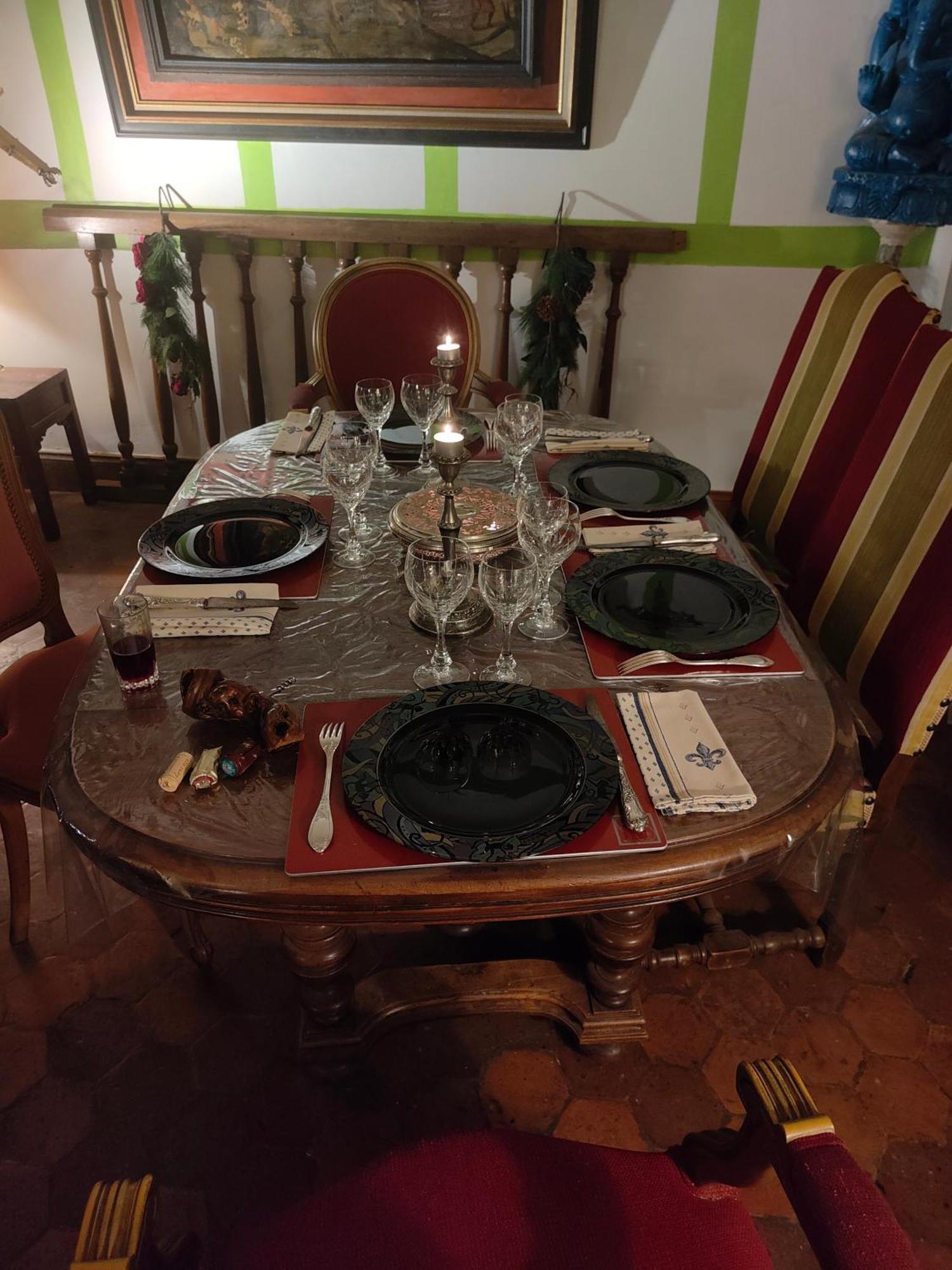 La Taniere Des Tanneries Bed & Breakfast Tonnerre Exterior photo