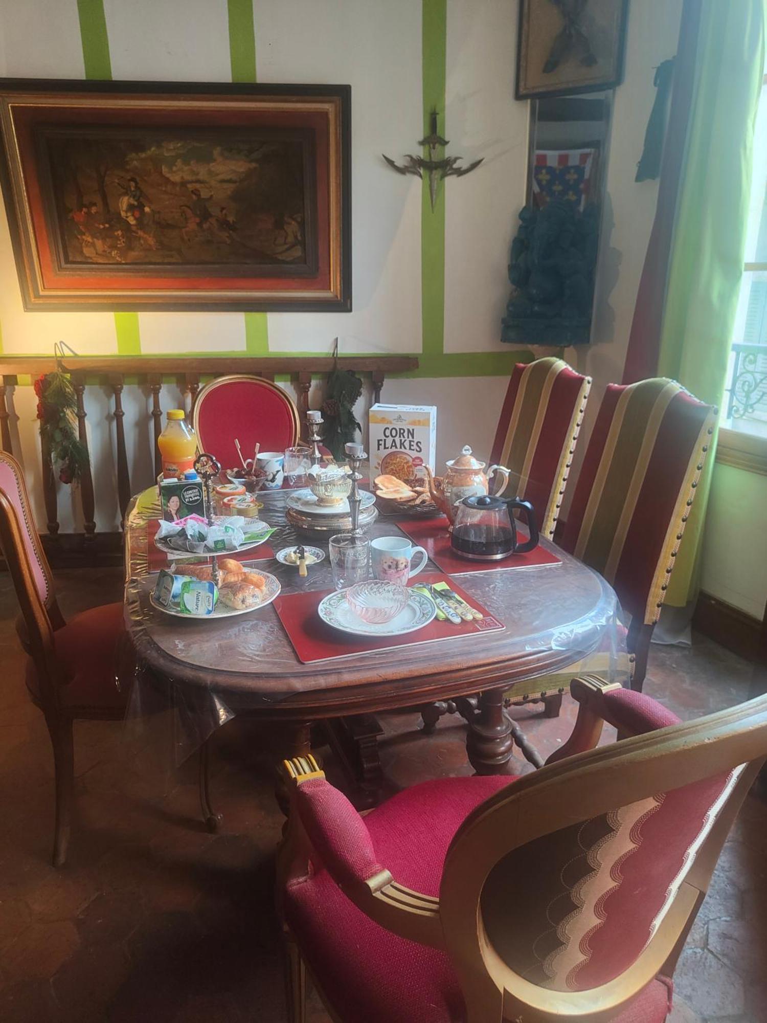 La Taniere Des Tanneries Bed & Breakfast Tonnerre Exterior photo
